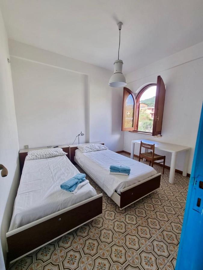 Willa Vista Mare Su Tre Piani Con Giardino Falerna Zewnętrze zdjęcie